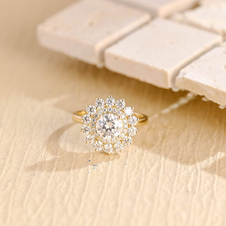 0.50CT Round Brilliant Halo Cluster Moissanite Engagement Ring