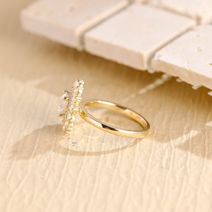 0.50CT Round Brilliant Halo Cluster Moissanite Engagement Ring