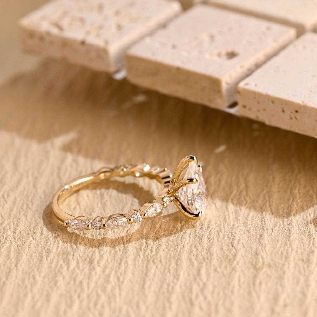 1.50 CT Pear Daimond Pave Setting Moissanite Engagement Ring