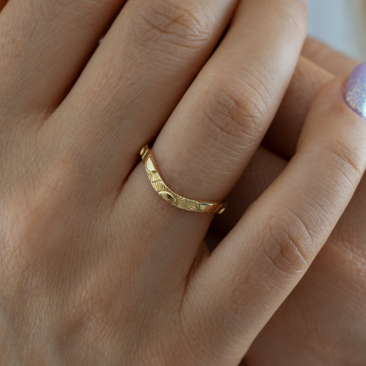 14K Solid Gold Unique Curved Style Vintage Engraved Wedding Band