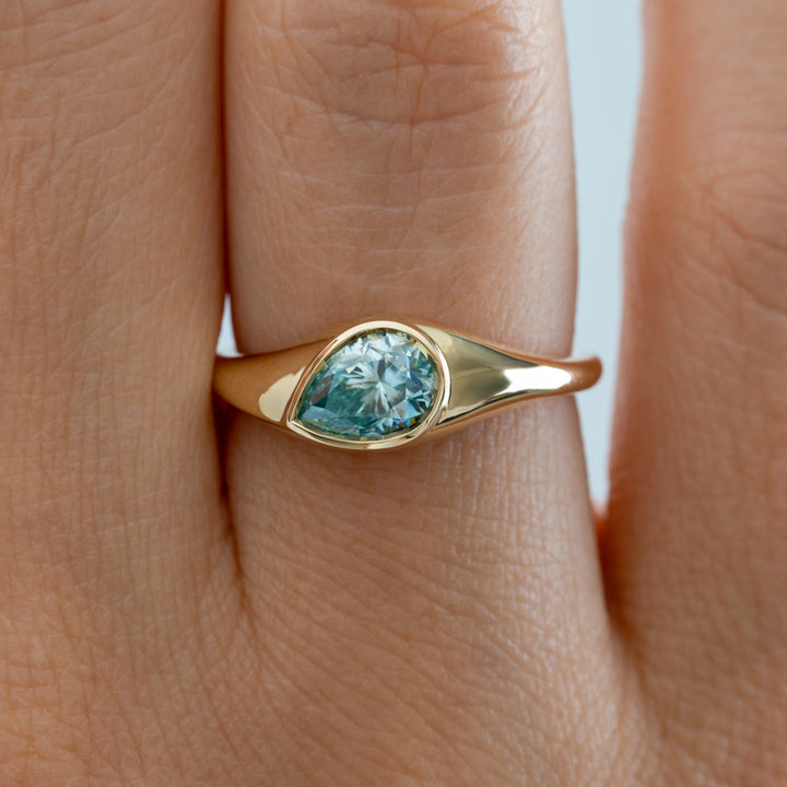 1.0CT Light Blue Pear Diamond Bezel Setting Unique Lab Grown Engagement Ring