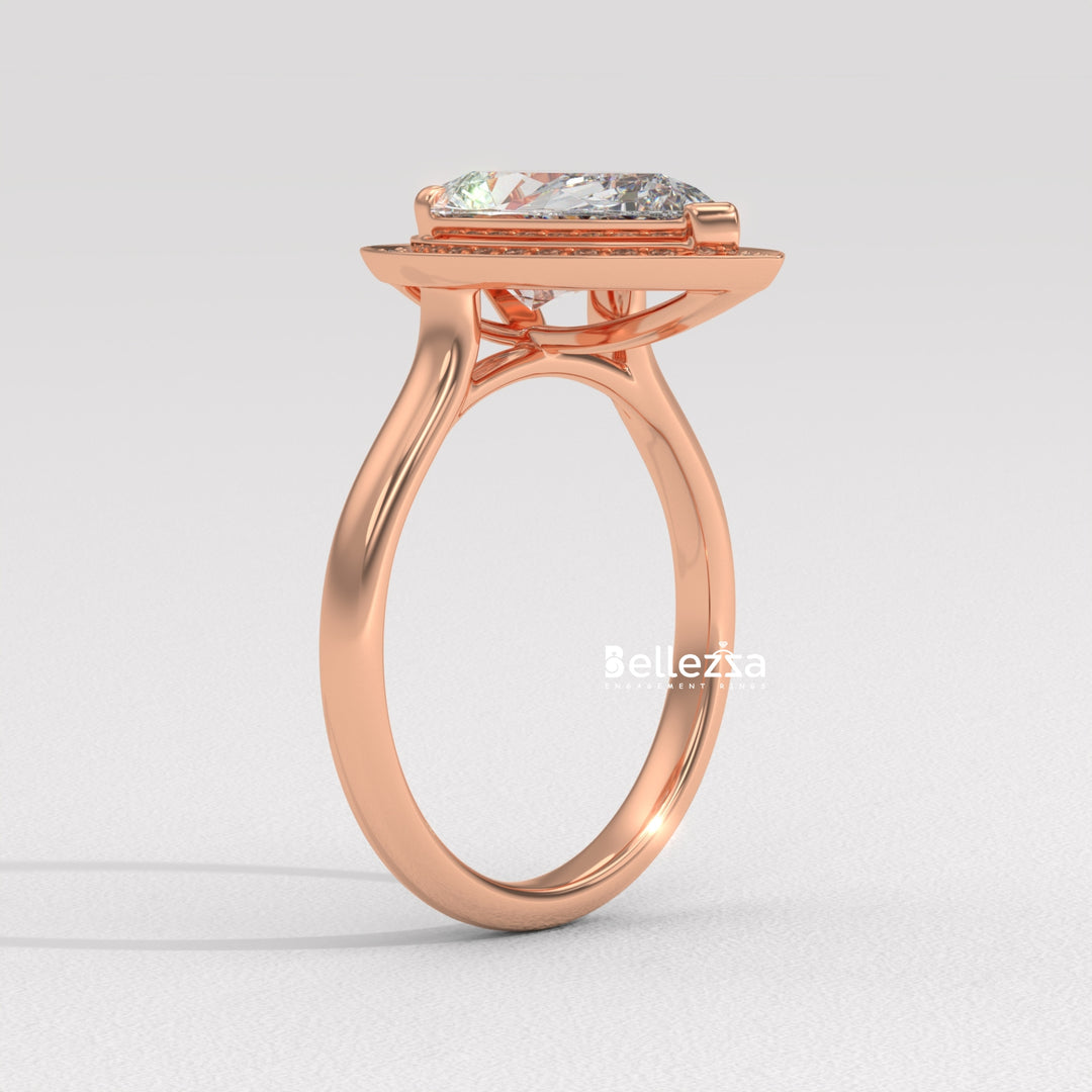 2.0-3.0CT Pear Cut Lab Grown Diamond Halo Setting Engagement Ring