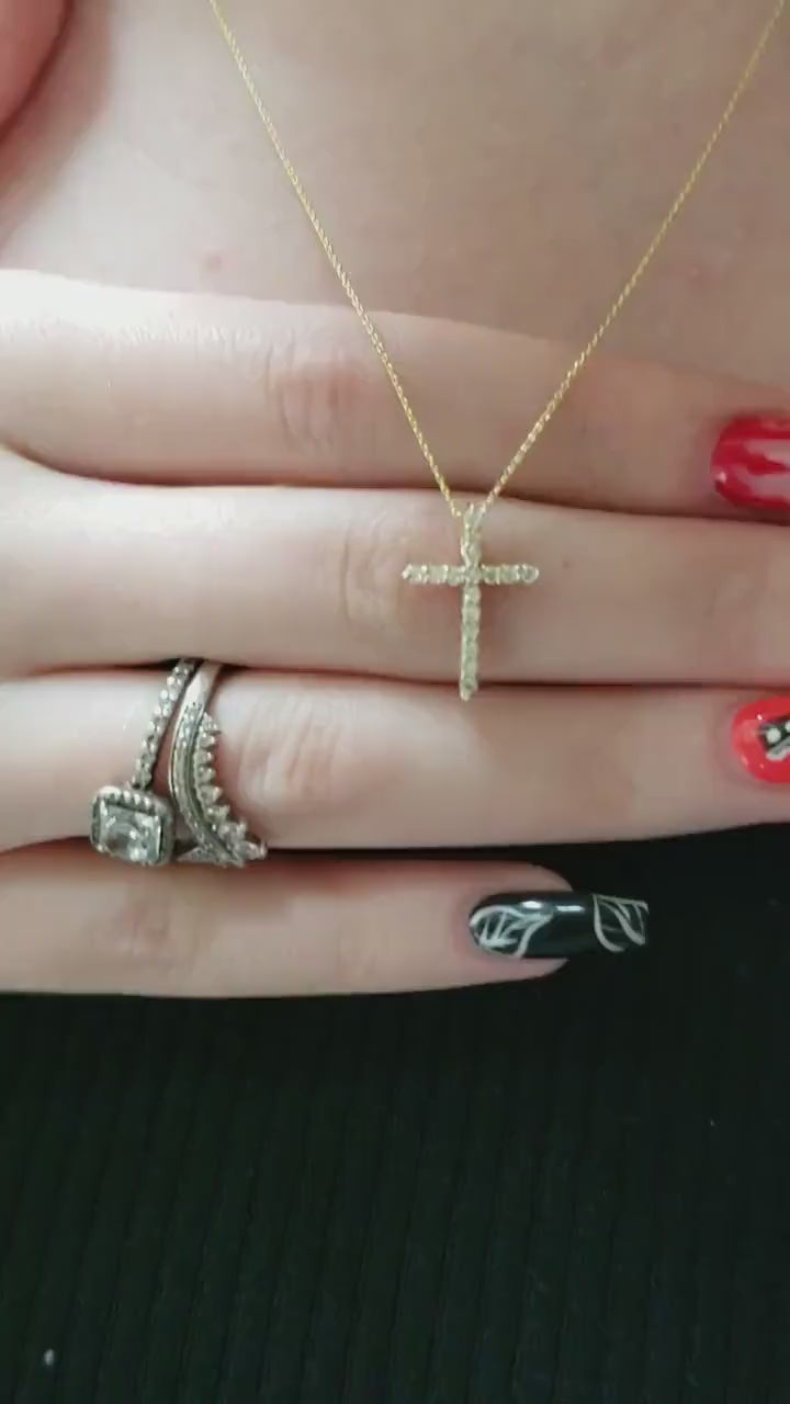 4TCW Cross Moissanite Diamond Necklace for Women