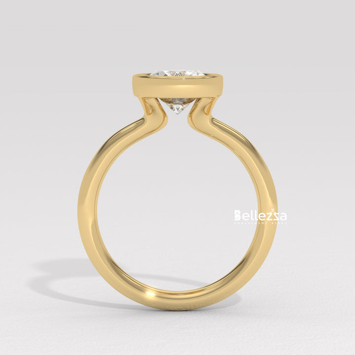 1.50-2.50CT Oval Diamond Bezel Setting Lab Grown Engagement Ring
