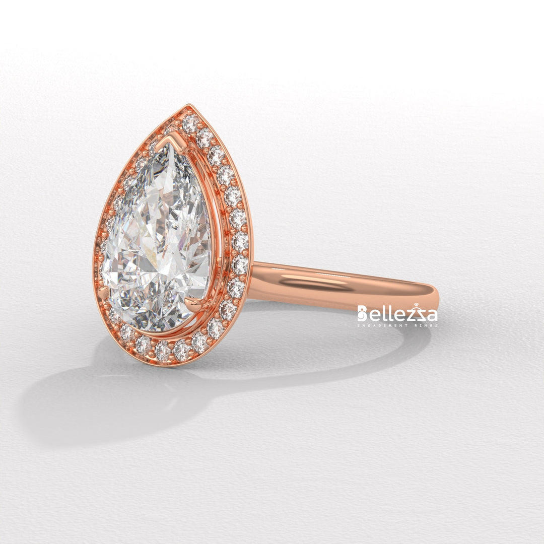 2.0-3.0CT Pear Cut Lab Grown Diamond Halo Setting Engagement Ring