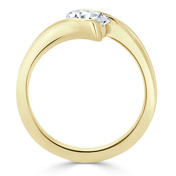 oval-cut-solitaire-bypass-setting-moissanite-engagement-ring