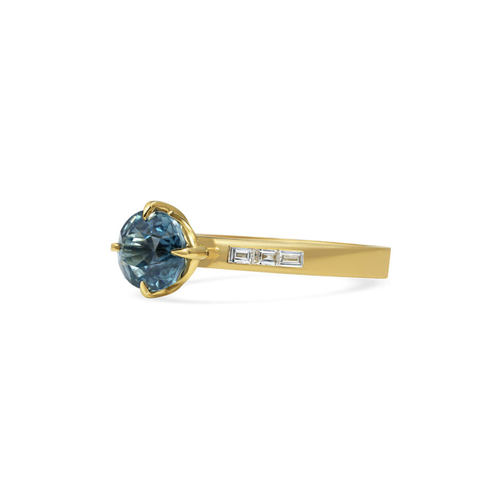 2.50CT Oval Cut Teal Sapphire Unique Change Set Lab Grown Engagement Ring