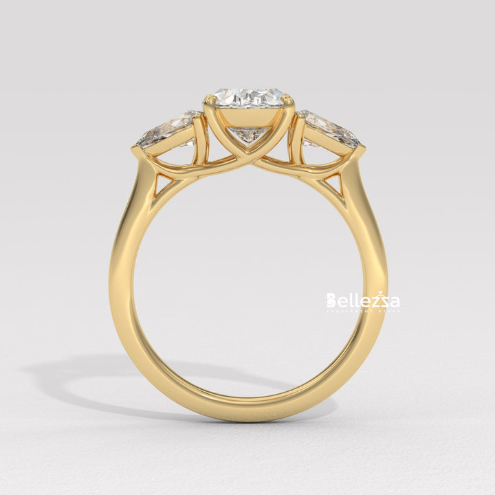 2.0-3.0CT Oval Diamond Three Stone Setting Lab Grown Engagement Ring
