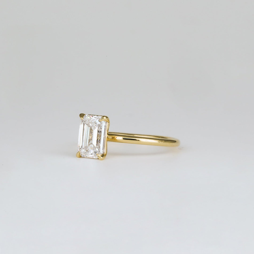 1.57 - 3.50 CT Emerald  Lab Grown Diamond Solitaire Engagement ring
