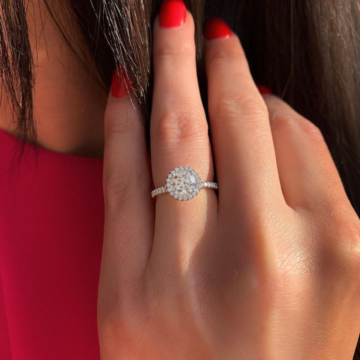 1 CT Round Halo Cut Moissanite Engagement Ring