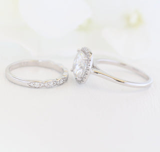 Cushion Cut Moissanite Ring With Scalloped Diamond Band