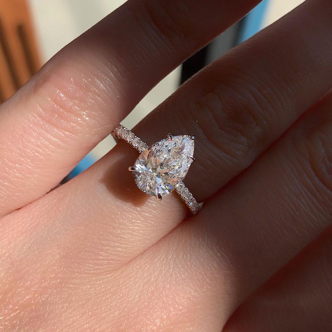 Pear Cut Moissanite Engagement Ring