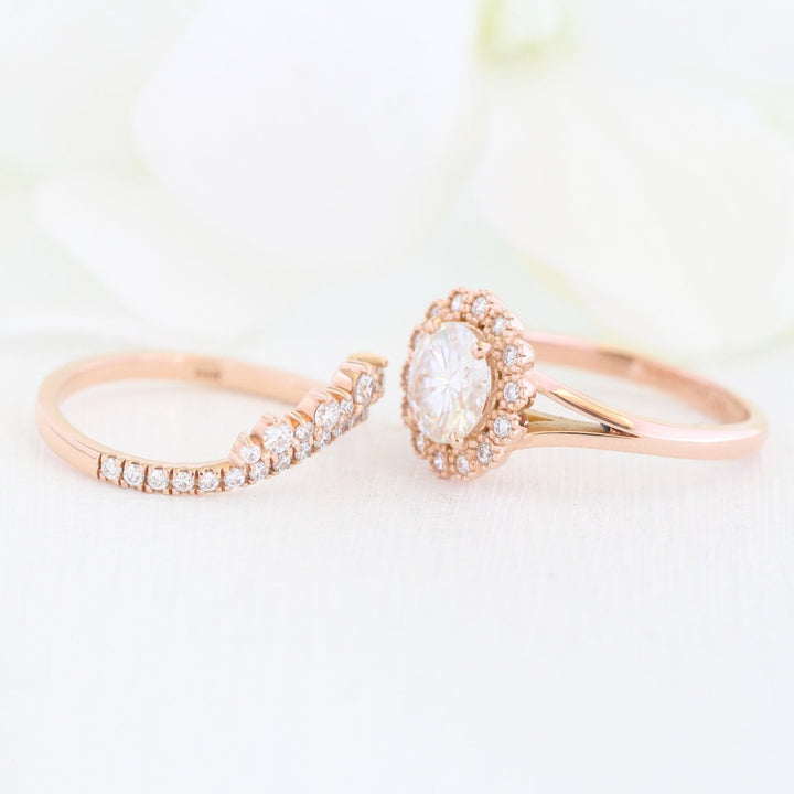 Vintage Round Cut Halo Moissanite Ring With Crown Diamond Band