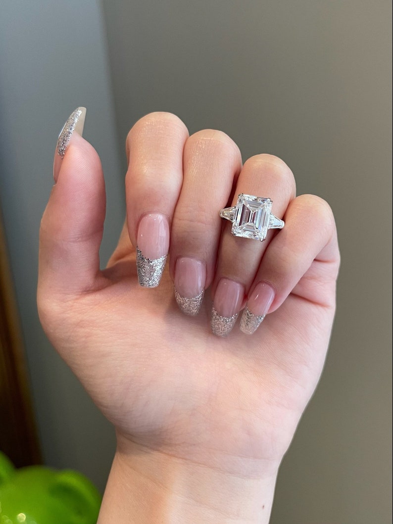 5.0CT Emerald Cut Diamond Three Stone Moissanite Engagement Ring