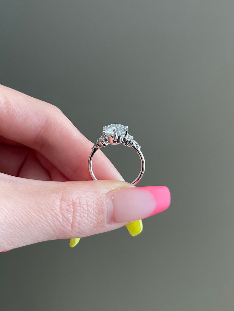 Round Diamond Solitaire Moissanite Engagement Ring