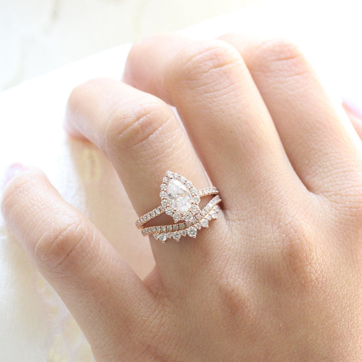 Pear cut moissanite with bridal band set 14k in rose gold