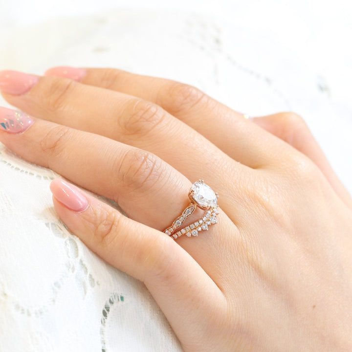 Solitaire Oval Moissanite Ring With Crown Diamond Band Ring