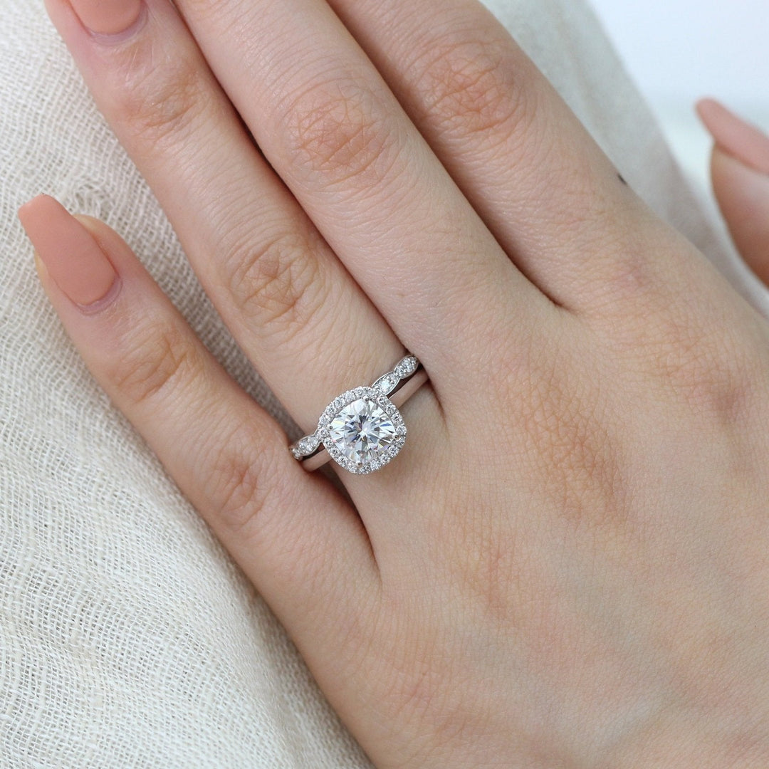Solitaire Cushion Cut Halo Moissanite With Scalloped Band Ring