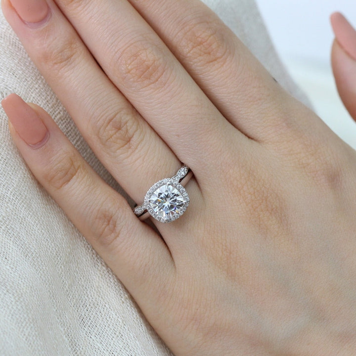 Cushion Cut Moissanite Ring With Scalloped Diamond Band