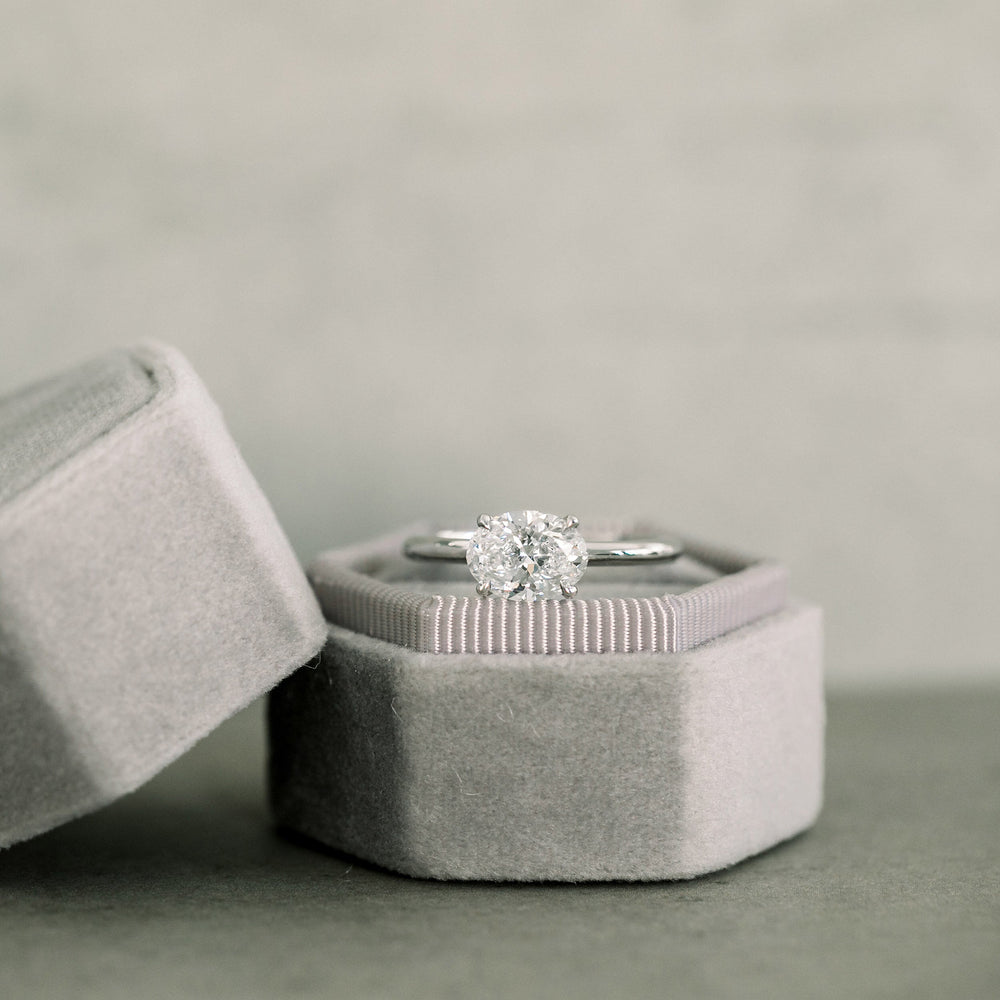 2.0ct Oval Cut East-West Moissanite Diamond Engagement Ring