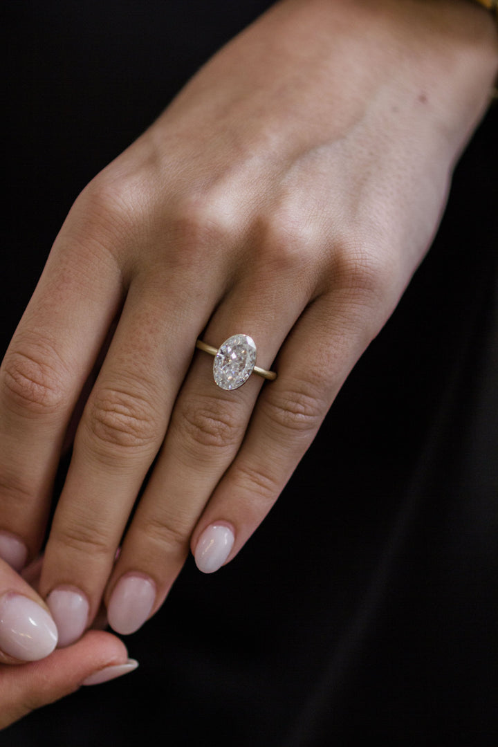 4.0 CT Oval cut Moissanite Engagement Ring