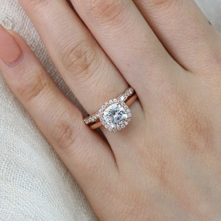 Solitaire Cushion Cut Halo Moissanite With Scalloped Band Ring