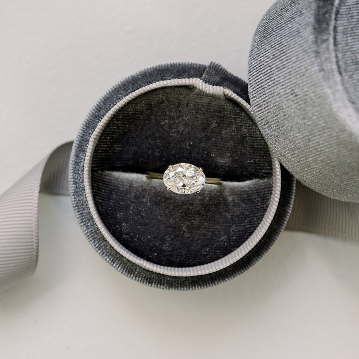 2.0ct Oval Cut East-West Moissanite Diamond Engagement Ring