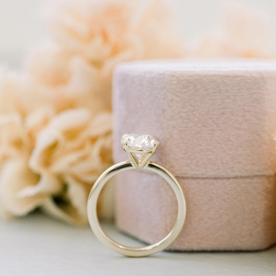 2.0ct Oval Cut Solitaire Diamond 14K Gold Engagement Ring