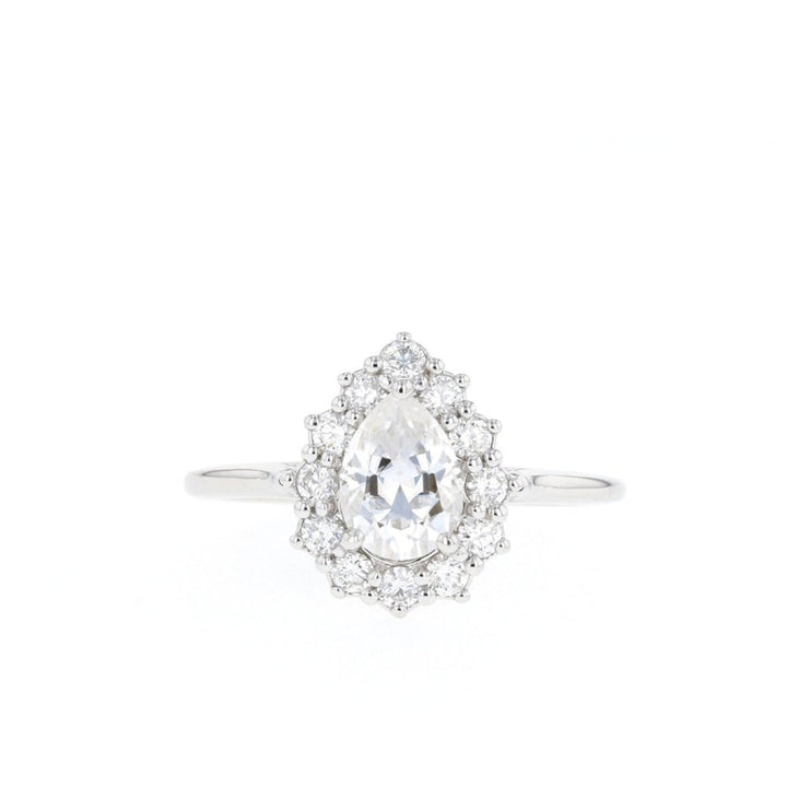 0.75CT Pear Cut Halo Moissanite Diamond Engagement Ring For Women