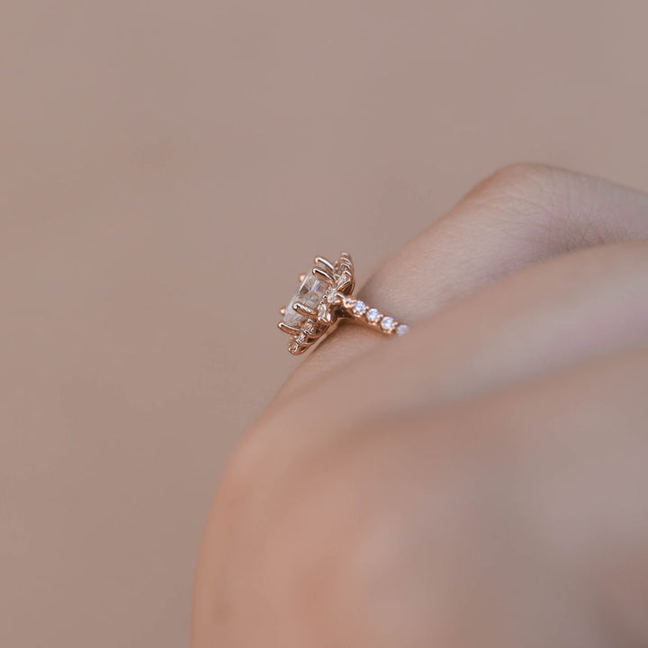 1.20CT Oval Cluster Moissanite Halo Diamond Engagement Ring