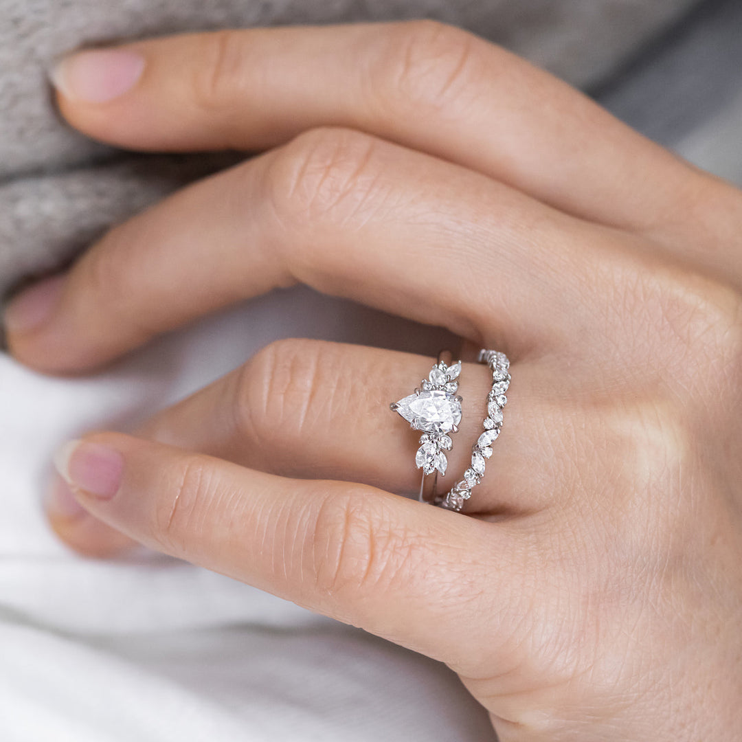 1.33 CT Pear Cut Moissanite Engagement Ring