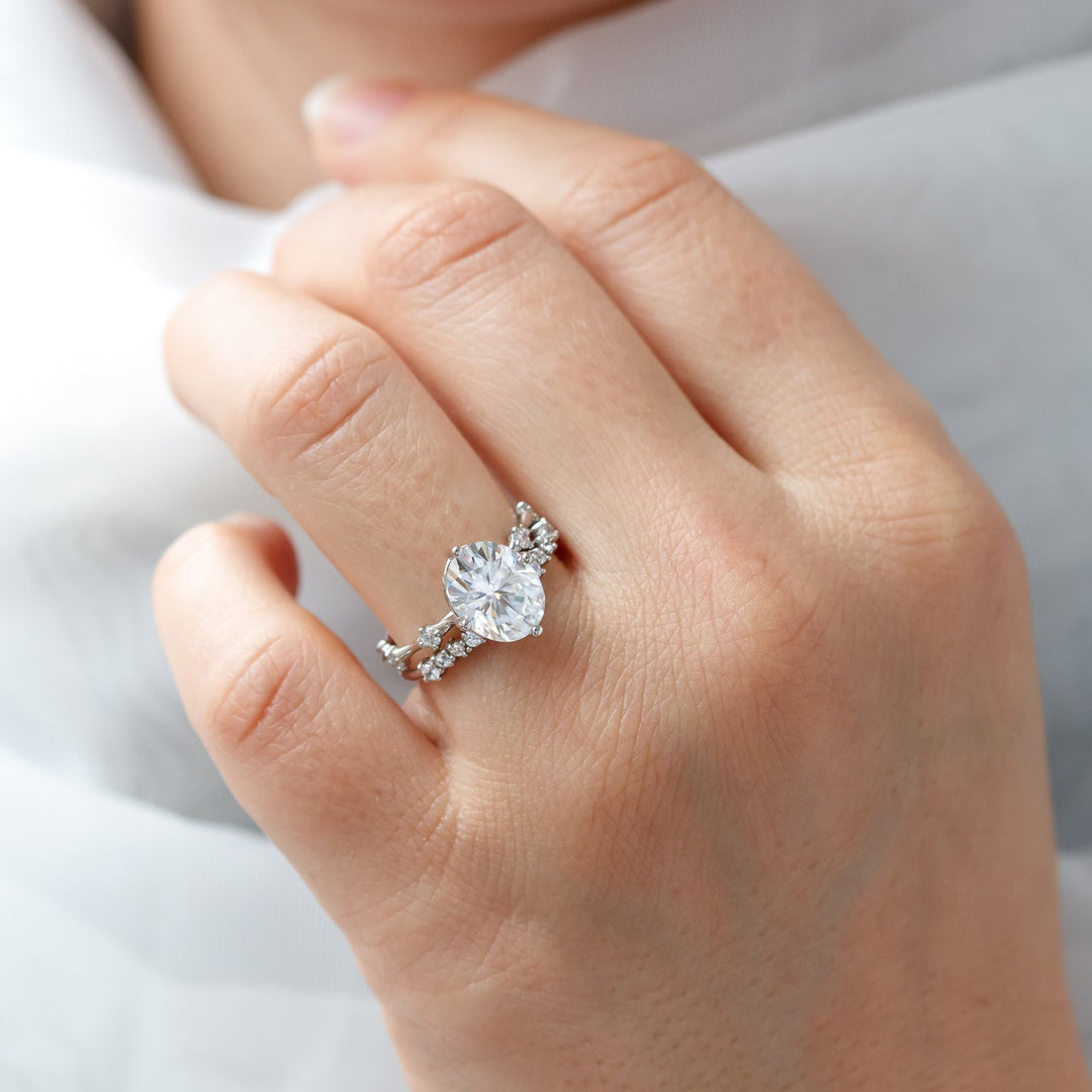 1.93CT Oval Cut Solitaire Moissanite Engagement Ring in 14K Rose Gold