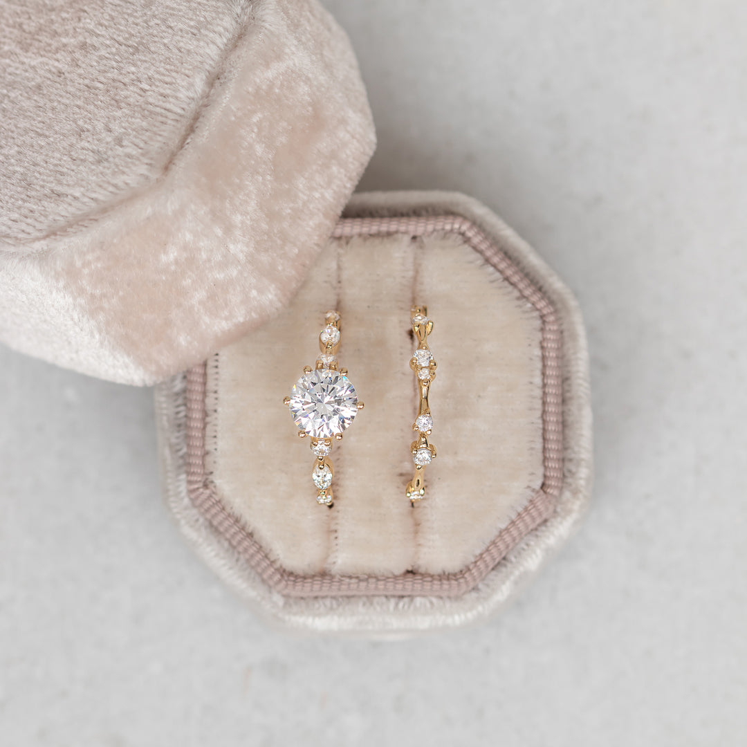 1.35CT Round Cut Moissanite Engagement Ring