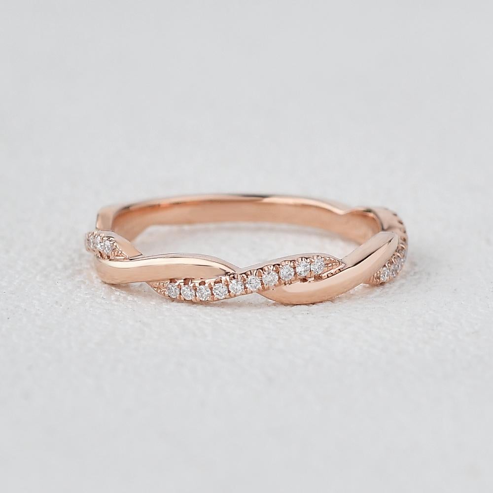 0.25CTW Round Brilliant Cut Infinity Shank Unique Wedding Band