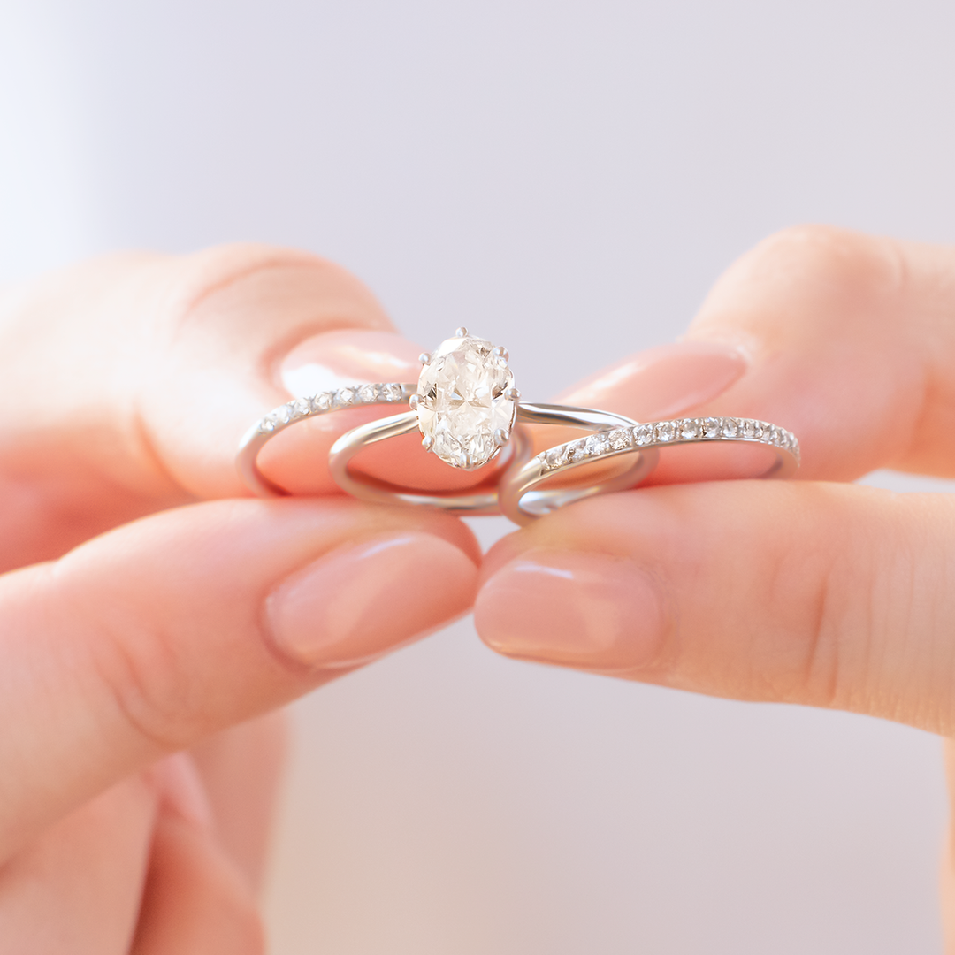 Round Brilliant Cut Full Eternity Wedding Band