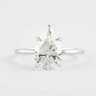 1.5 CT Pear Cut Moissanite Engagement Ring