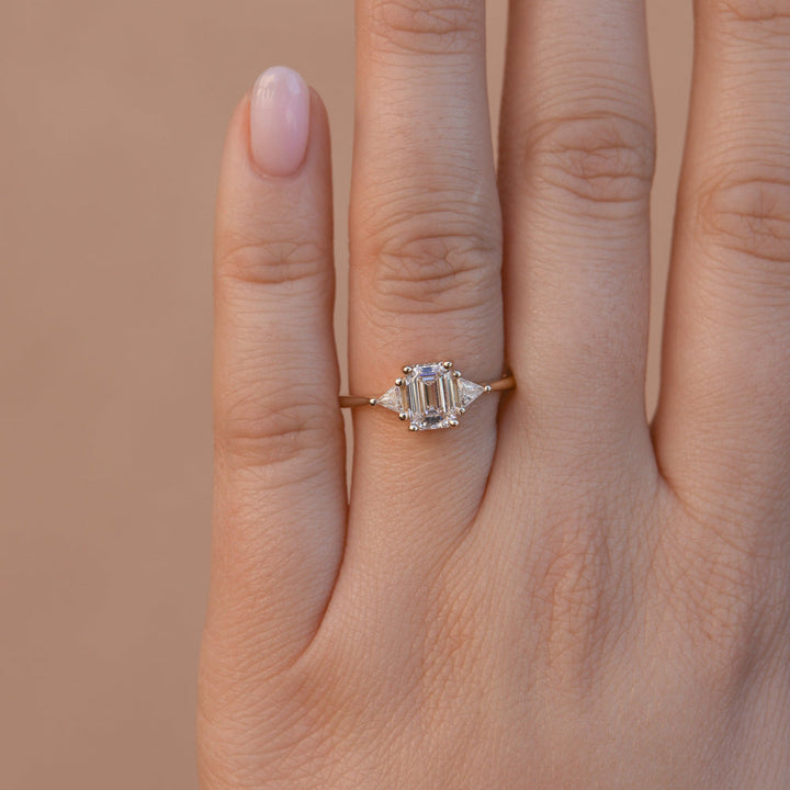 1.10CT Emerald Cut Three Stone Moissanite Diamond Engagement Ring