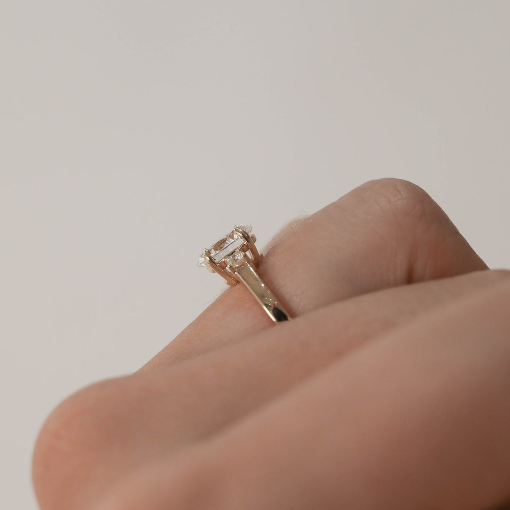 1.20CT Oval Moissanite Three Stone Diamond Engagement Ring