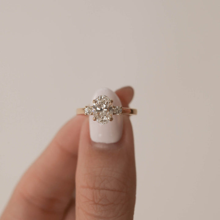 1.20CT Oval Moissanite Three Stone Diamond Engagement Ring