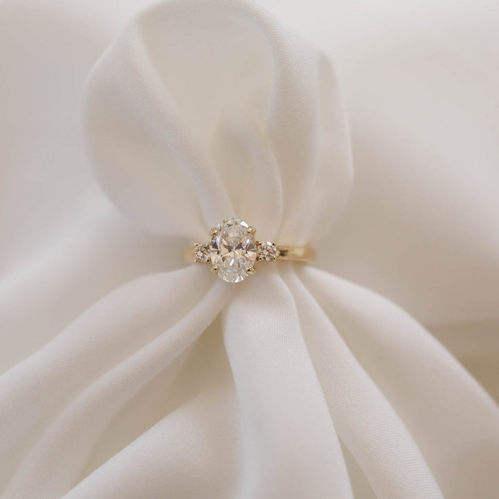 1.20CT Oval Moissanite Three Stone Diamond Engagement Ring