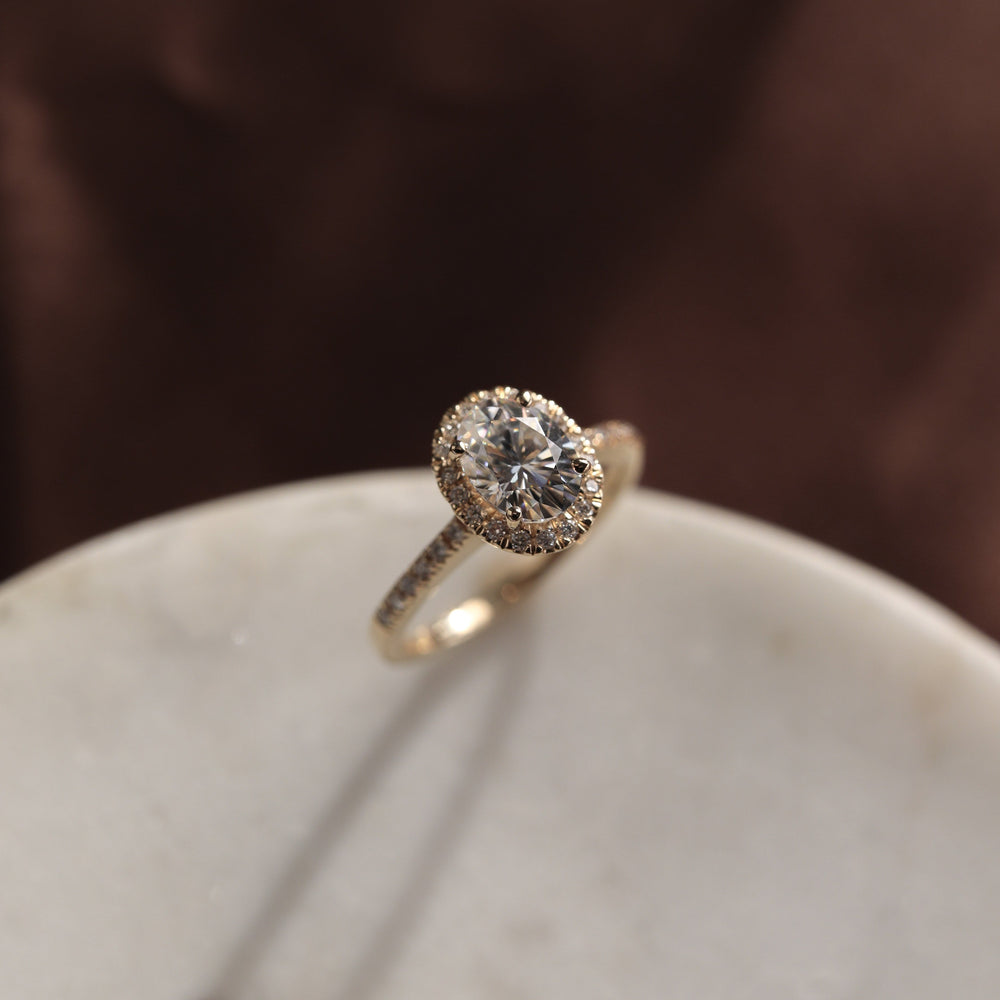 1.20CT Oval Moissanite Halo Diamond Engagement Ring