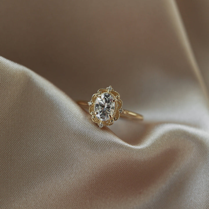 0.84CT Oval Moissanite Vintage Diamond Engagement Ring