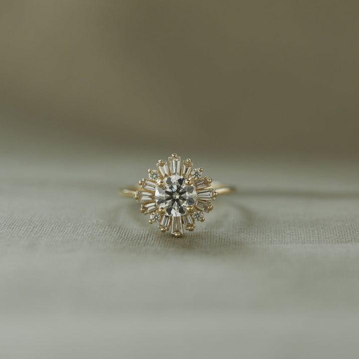 1.05CT Round Moissanite Cluster Diamond Engagement Ring