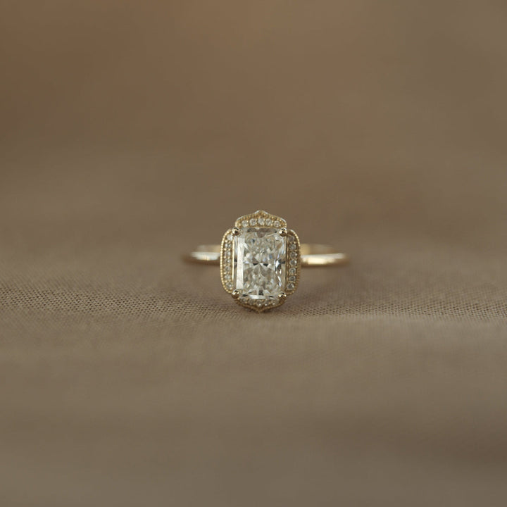 2.0CT Emerald Cut Moissanite Vintage Cluster Diamond Engagement Ring