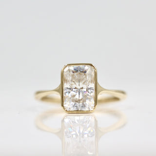 2ct Radiant Cut Solitaire Moissanite Diamond Engagement Ring