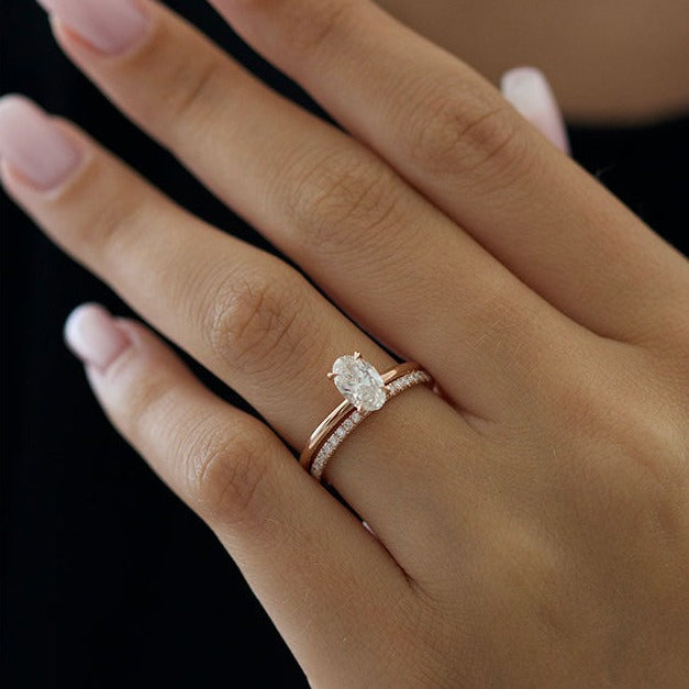 1.70ct Oval Moissanite Solitaire Diamond Engagement Ring