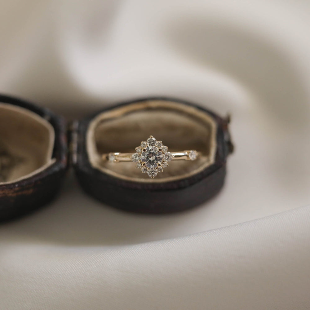 0.25ct Round Cut Halo Moissanite Diamond Engagement Ring