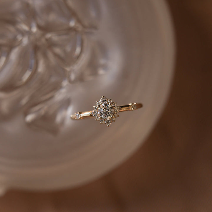 0.25ct Round Cut Halo Moissanite Diamond Engagement Ring