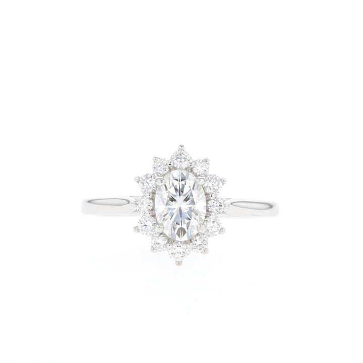 1.5ct-2.5ct Oval Cut Halo Moissanite Diamond Engagement Ring