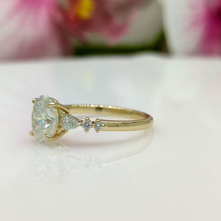 2.0ct Oval Cut Diamond Moissanite Engagement Ring